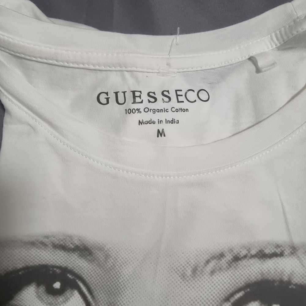 Guess Women’s Eco White, size M - Picture 4 of 4